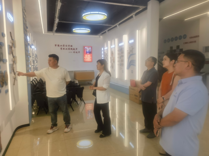 OWpa_1748917124001037764.jpg IMG_20250530_150130.jpg