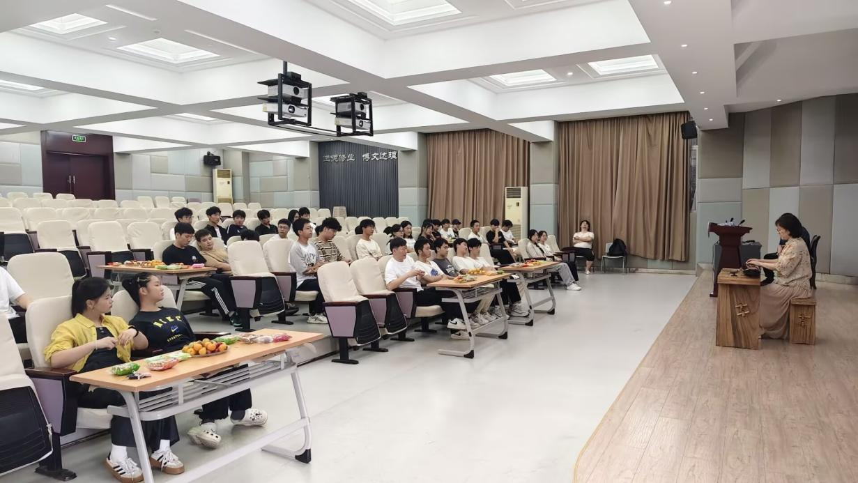 KZaJ_1759756082476048448.png 图片1.png